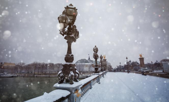 Winter in Paris: Explore the City of Lights at the Heart of the Season